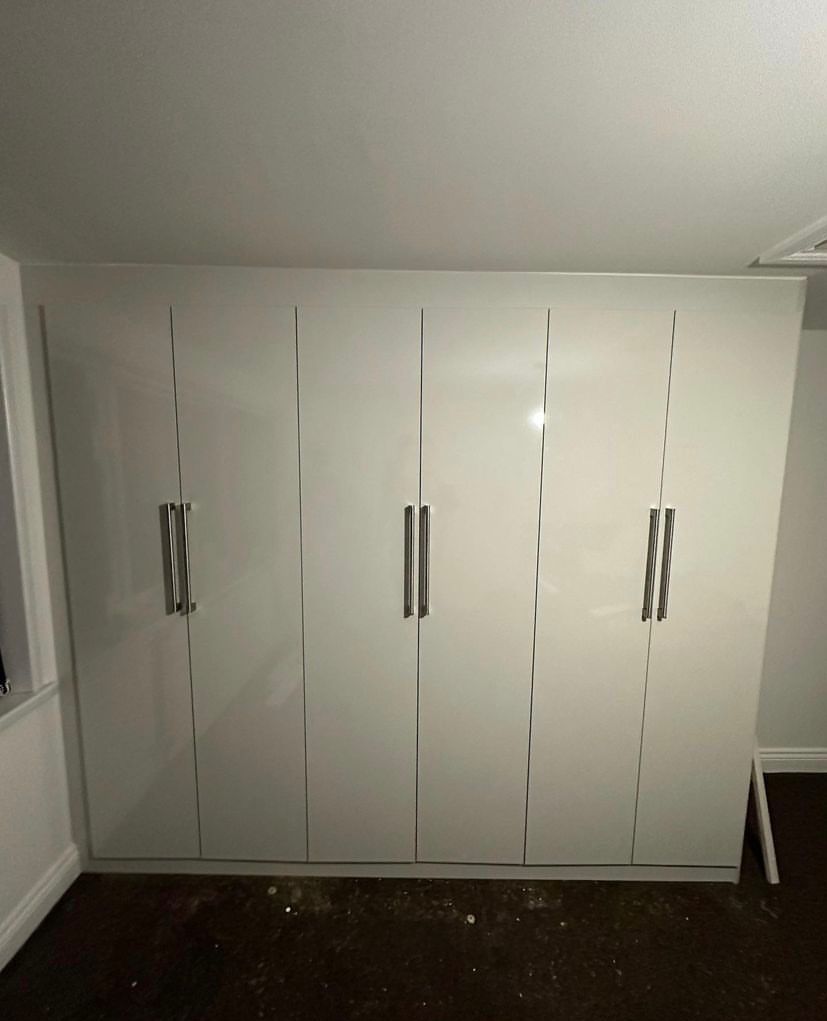Bespoke Wardrobe & Storage Solutions in Uxbridge