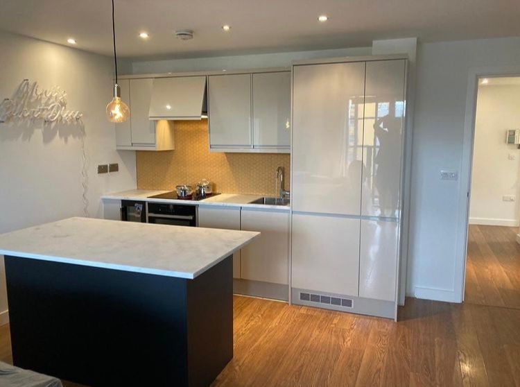 Custom Kitchen Design & Installation in Uxbridge