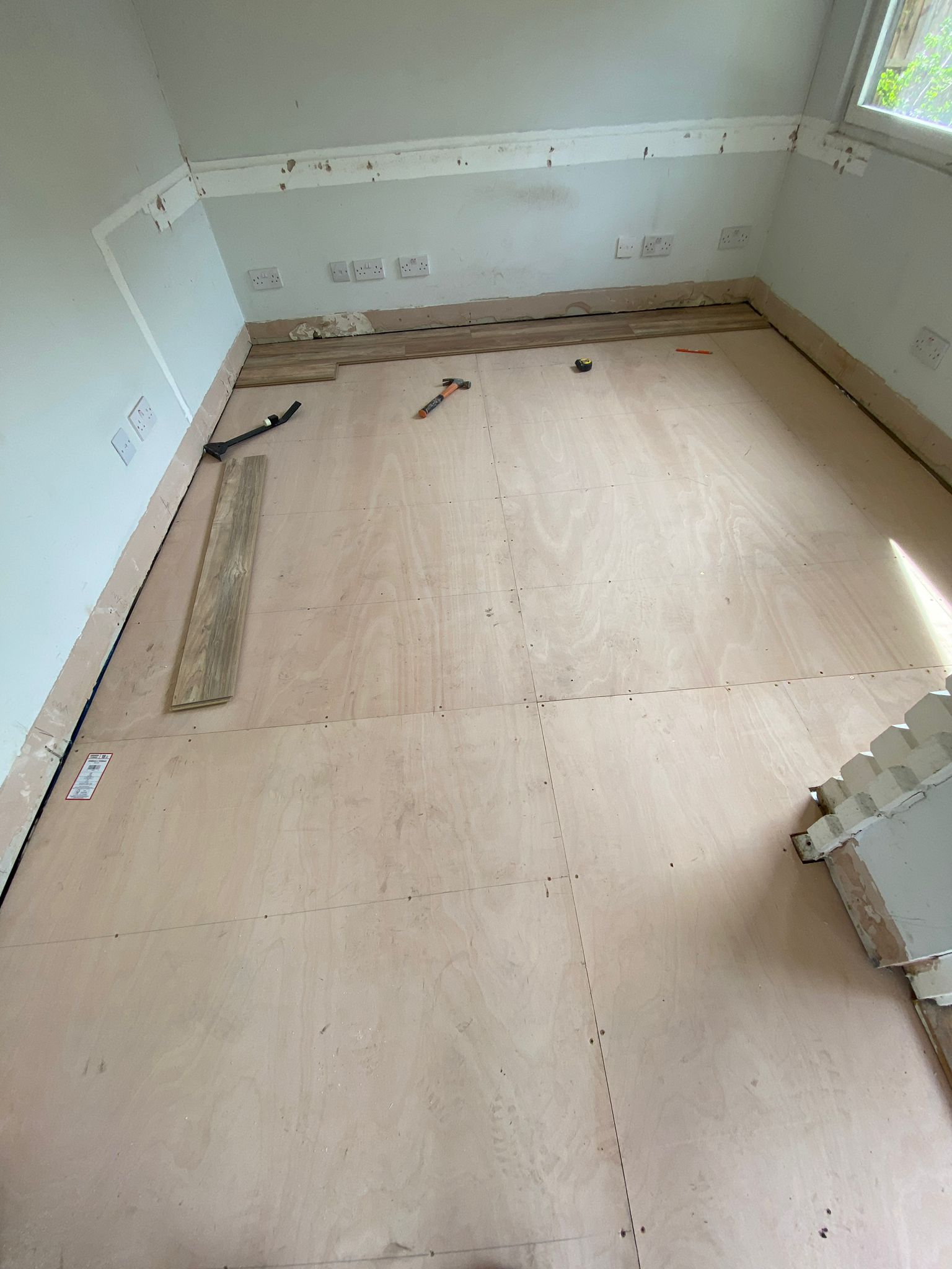 Expert Carpentry & Tiling Services in Uxbridge