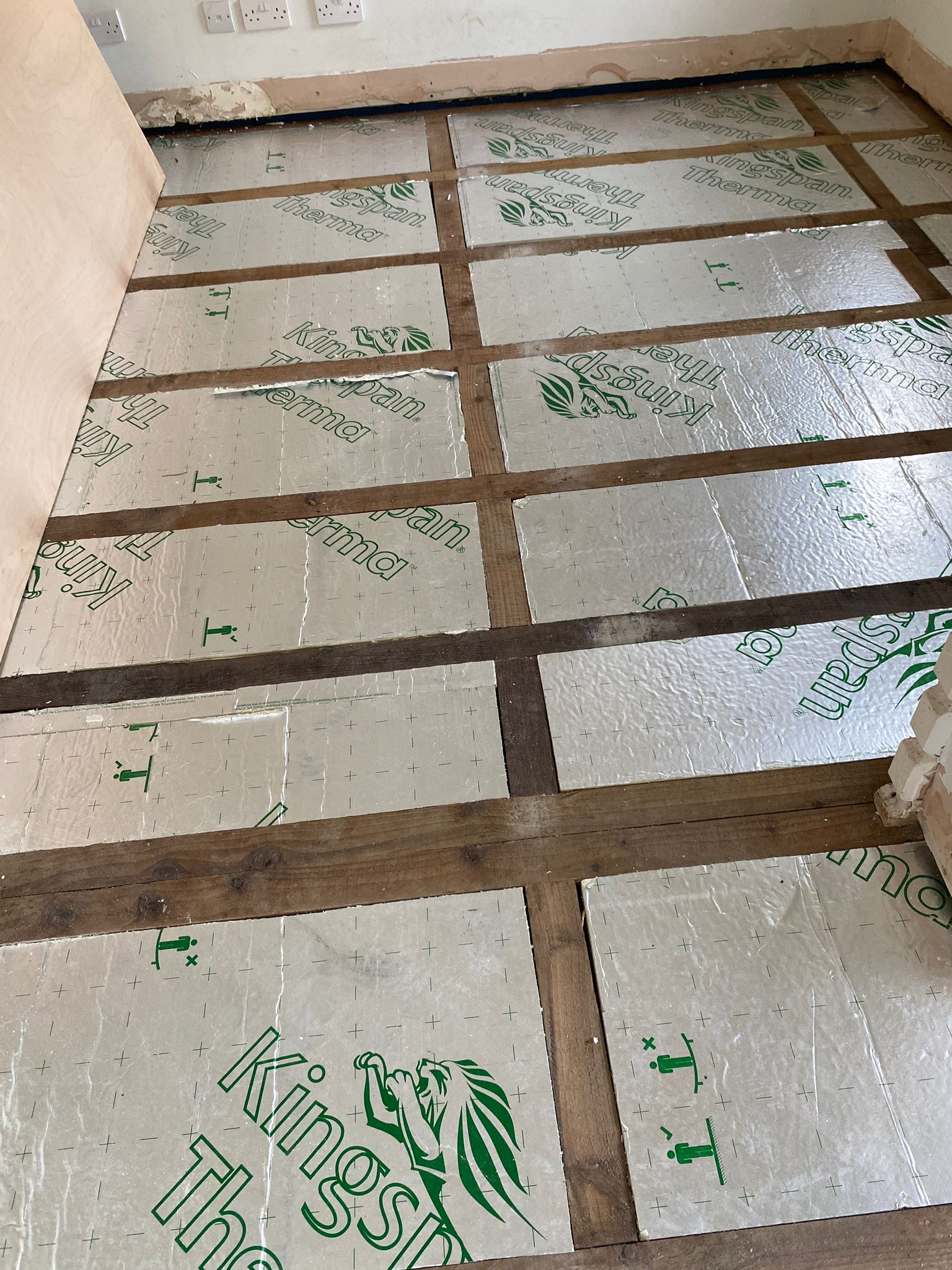 Expert Carpentry & Tiling Services in Uxbridge